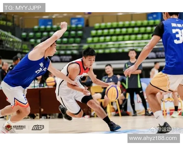 成都篮球队技术争议引发热议球迷与专家观点碰撞激烈